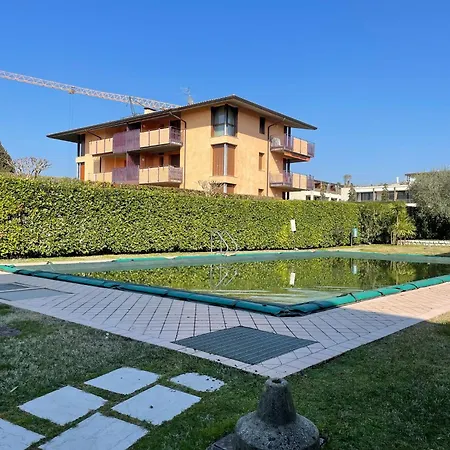 3v Ugo Whit Pool * Bardolino