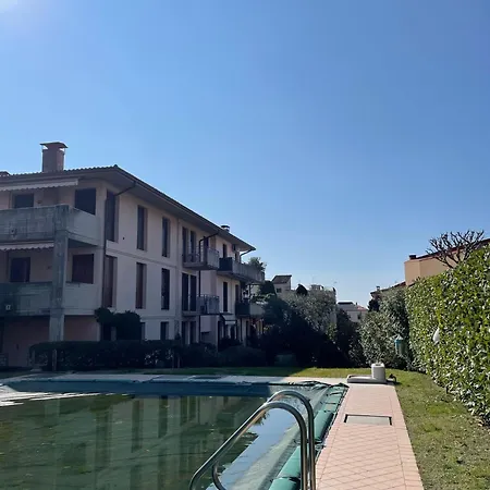 3v Ugo Whit Pool Apartamento