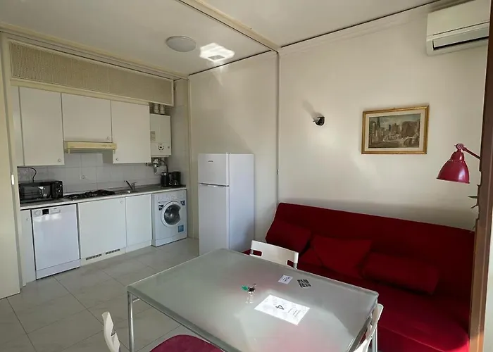 3v Ugo Whit Pool Apartamento