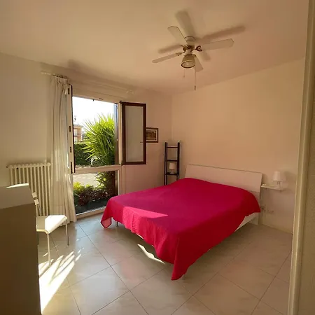 Apartman 3v Ugo Whit Pool *