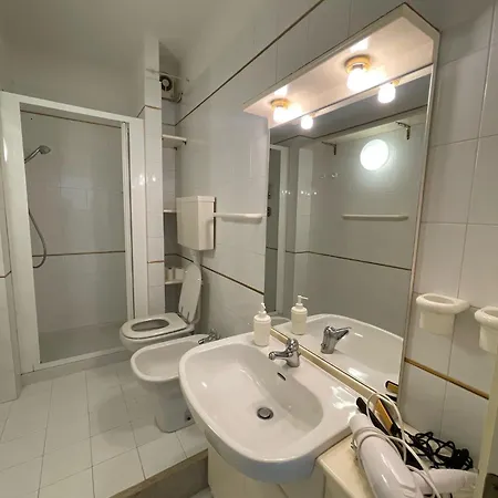 Apartamento 3v Ugo Whit Pool