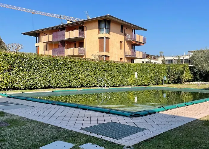 3v Ugo Whit Pool * Bardolino